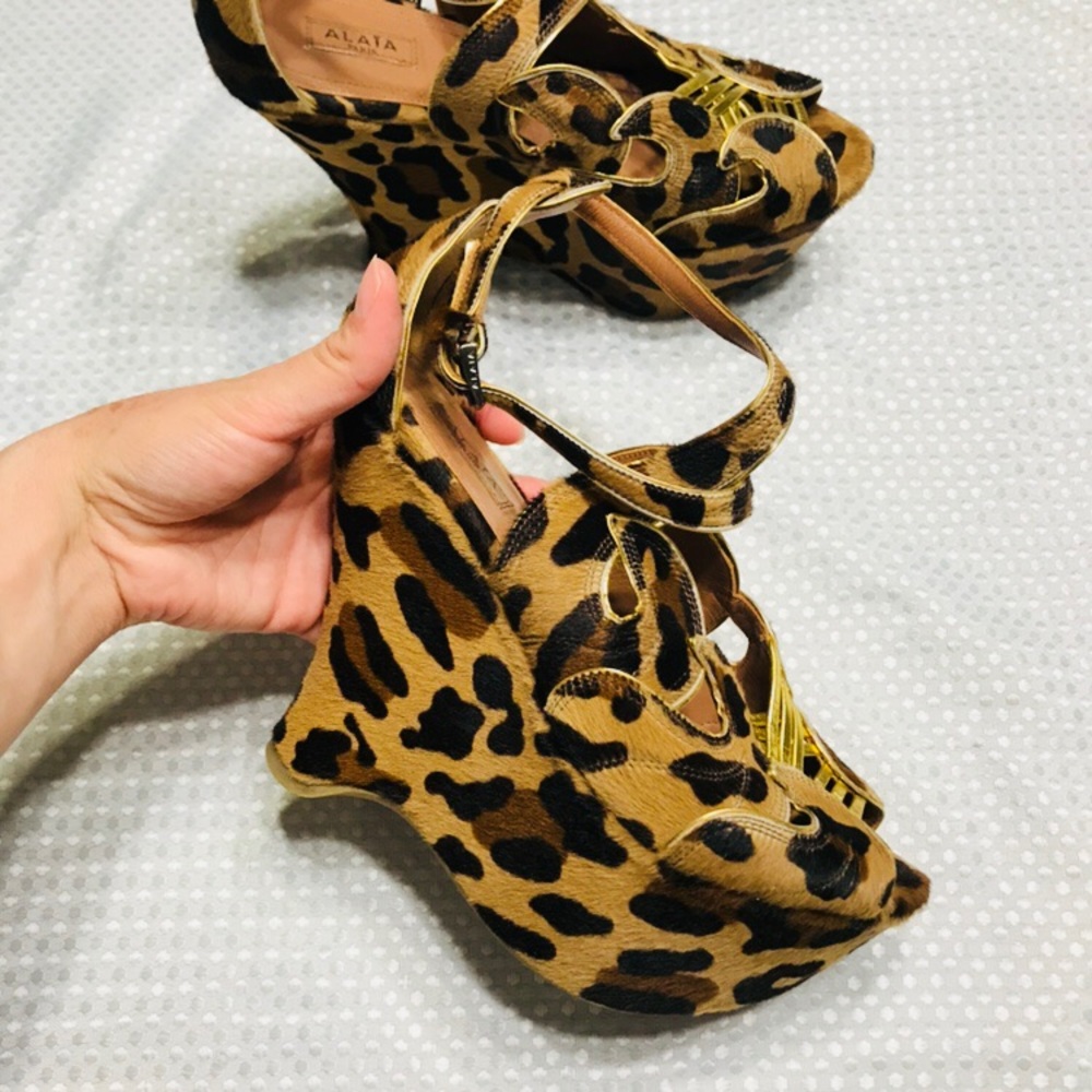 Alaia Open Toe Leopard Print Wedges - image 6